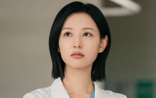 Doctor X của Kim Ji Won bùng nổ rating
