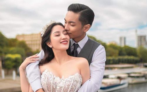 Khánh Thi báo tin vui cùng Phan Hiển