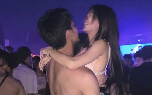 Cặp đôi sinh viên có hành động 'đỏ mặt' ở trường, hậu quả nhận được lại không thể ngờ