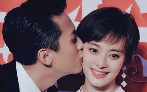 Tôn Lệ nói rõ về tin đồn ly hôn Đặng Siêu sau 16 năm cưới