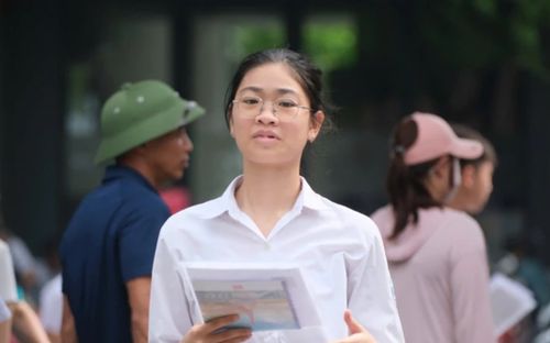 Bộ GD&ĐT dự kiến thi tuyển sinh lớp 10 chỉ hai môn toán, ngữ văn