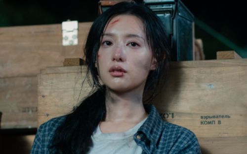 Kim Ji Won gặp nguy hiểm khi quá khứ hé lộ trong Doctor X
