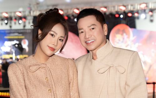 Tuyên bố của nghệ sĩ Quang Minh về tổ ấm với vợ kém 37 tuổi