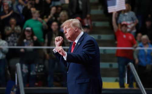 Ông Trump nổi giận vì trượt Nobel Hòa bình, tuyên bố gây chú ý về người nhập cư
