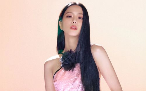 Jisoo gây tranh cãi với phát âm tiếng Anh trong ca khúc mới