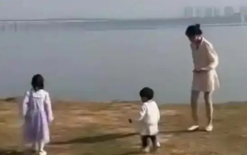 Gặp bạn gái sau 6 tháng quen qua mạng, người đàn ông 30 tuổi sốc nặng khi cô xuất hiện