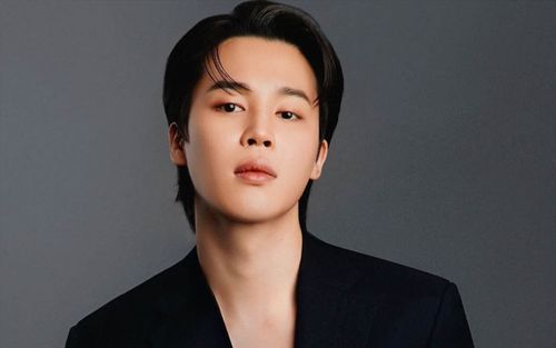 Fan Peru thuê cả đoàn tàu và hàng trăm drone để mừng sinh nhật Jimin