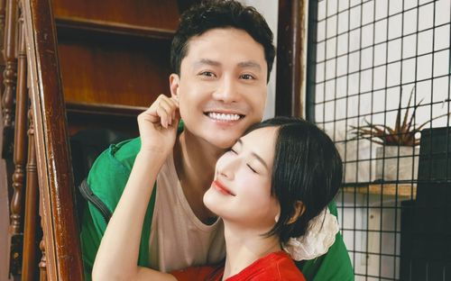 Nhan sắc đời thường của bạn gái Thanh Sơn