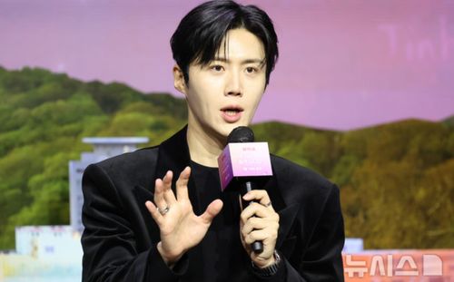 Kim Seon Ho lên tiếng về nghi vấn trốn thuế