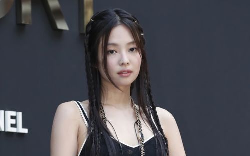 Con số 356 tỷ đồng liên quan đến Jennie (BLACKPINK) gây choáng