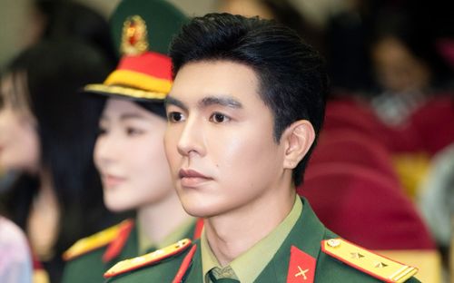 Khá khen cho Steven Nguyễn