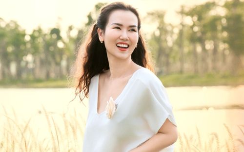 Võ Hạ Trâm nói 'lời yêu' một chàng trai, danh tính khiến ai cũng bất ngờ