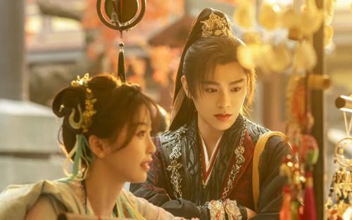 10 CP cổ trang gây nghiện: hễ đứng cạnh nhau là bùng nổ phản ứng