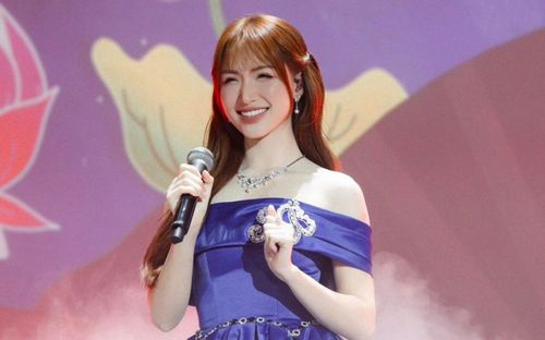 Hòa Minzy 'tái hợp' với hai người đàn ông đặc biệt