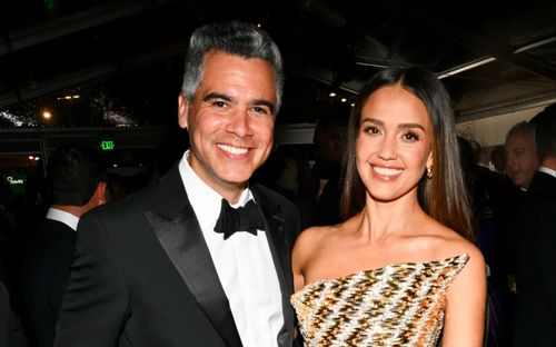 Jessica Alba hoàn tất thủ tục ly hôn với chồng cũ sau gần 20 năm chung sống