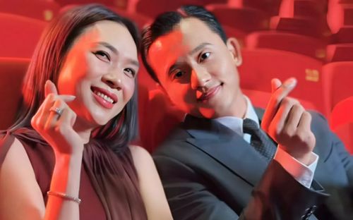 Mỹ Tâm khiến cộng đồng mạng náo loạn với bức ảnh tình nhất mùa xuân