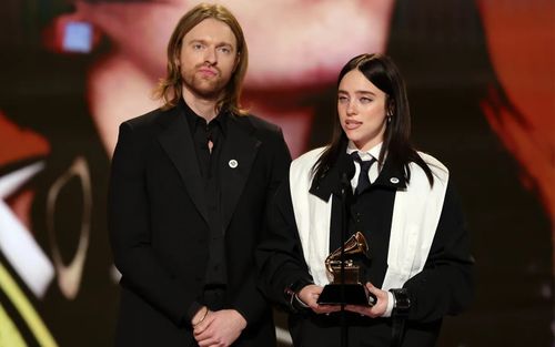 Tin vui lớn của Billie Eilish sau khi giành chiến thắng lịch sử tại GRAMMY 2026