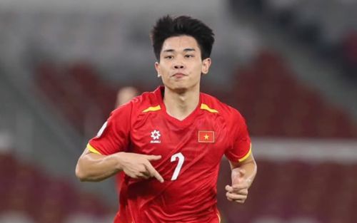 Hàng công nhập tịch của tuyển Việt Nam rất mạnh: Khó cho Đình Bắc