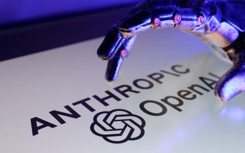 OpenAI bị công kích