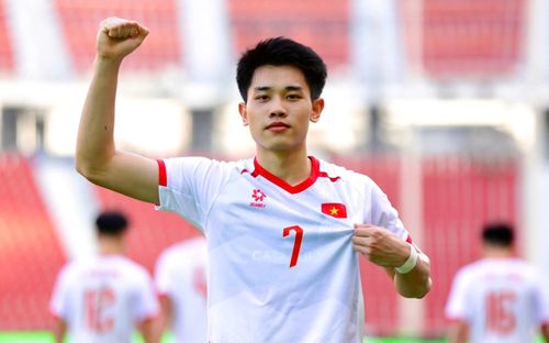 Những bản làng 'ngủ quên' giữa núi rừng ở quê hương Đình Bắc và Hồ Văn Cường