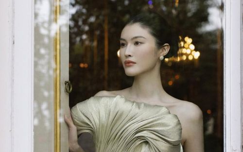 Siêu mẫu Hà Tuệ mắc chứng lo âu sau sinh