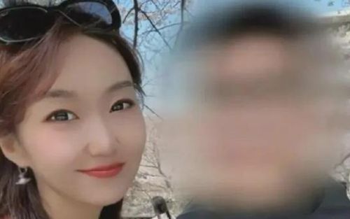 Kiểm tra điện thoại chồng, người vợ gục ngã khi phát hiện anh ngoại tình với chục cô gái