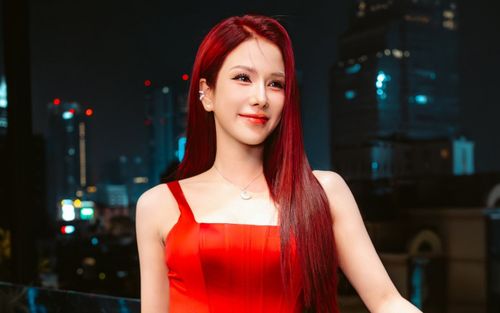 Diệp Lâm Anh tâm sự chuyện 'người phụ nữ bị đặt lên bàn cân vì đàn ông'