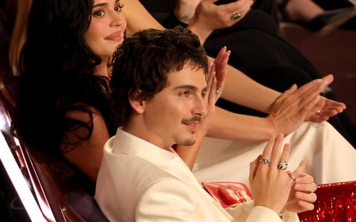 Timothée Chalamet trở thành tâm điểm chế giễu sau thất bại tại Oscar