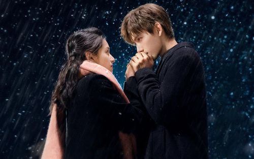 5 phim ngôn tình chuyển thể gây nghiện