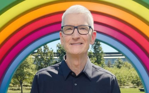 Tim Cook lên tiếng về tin đồn rời Apple