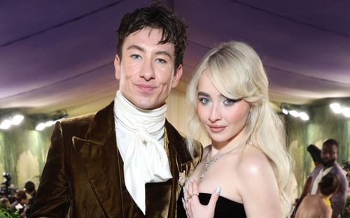 Barry Keoghan tiết lộ bị công kích ngoại hình sau khi chia tay Sabrina Carpenter
