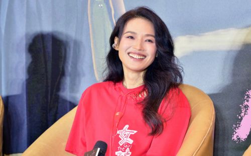 Thư Kỳ lên tiếng về tin đồn mắc bệnh ngôi sao