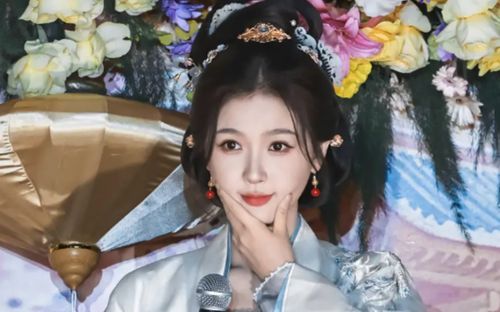 Ngu Thư Hân ghi điểm với tạo hình cổ trang nhẹ nhàng