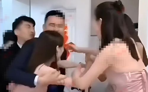 Chú rể ôm nhầm em vợ ngay tại lễ rước dâu, cô dâu có phản ứng gây xôn xao