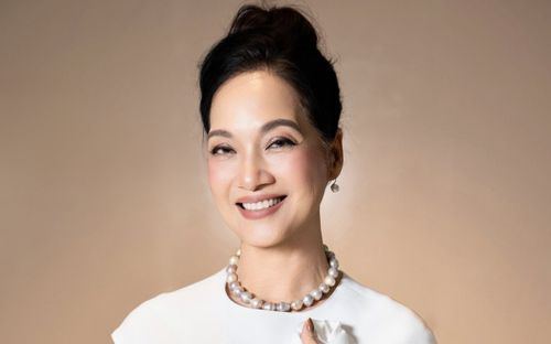 NSND Lê Khanh hiếm hoi trở lại sau nhiều năm