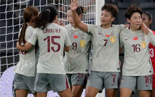 Trung Quốc thắng đậm ở giải châu Á