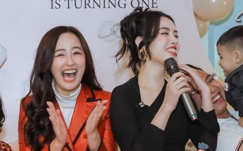 Ảnh hiếm của Mai Phương Thúy bên gia đình