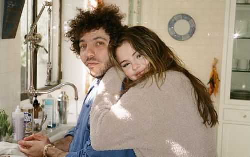 Selena Gomez tiết lộ sự thật về căn bệnh rối loạn lưỡng cực