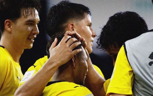 Malaysia không chịu thua