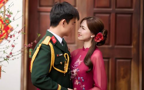 Hé lộ tính cách của bạn trai Hòa Minzy