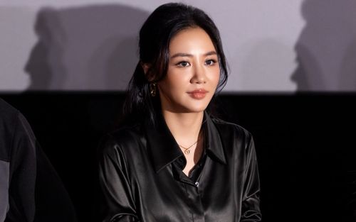 Văn Mai Hương khiến mạng xã hội 'dậy sóng'