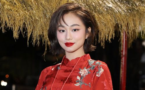 Ngân Hòa chia sẻ về việc mạo hiểm khi trở lại đóng phim