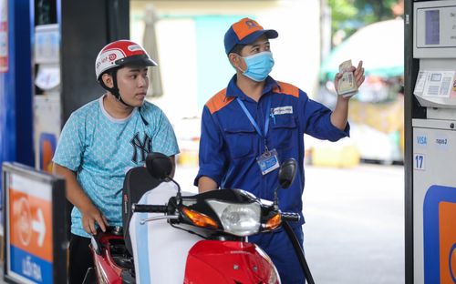 Giá xăng dầu hôm nay 11/4: Tiếp tục giảm