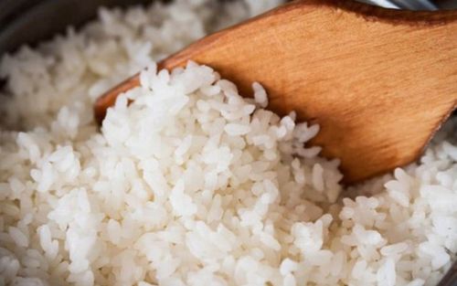 Những món ăn quen thuộc trong bữa cơm hằng ngày nhưng là 'ổ vi khuẩn' nếu chế biến sai