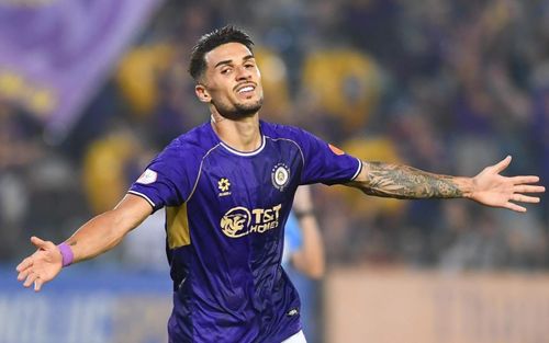 Đỗ Hoàng Hên quá đặc biệt