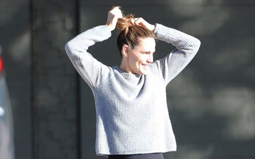 Jennifer Garner gây chú ý sau cuộc hội ngộ với chồng cũ Ben Affleck