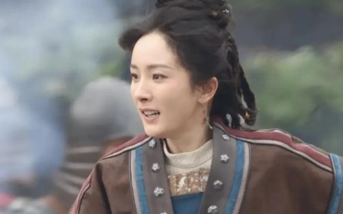 Dương Mịch gây tranh cãi khi vào vai thiếu nữ trong phim mới