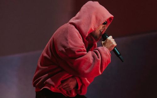 Nghịch lý với Justin Bieber