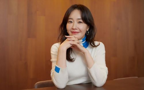 Tình trạng của nữ diễn viên Uhm Ji Won sau khi gặp chấn thương nghiêm trọng