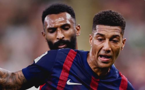 Đội Malaysia bị loại theo cách điên rồ